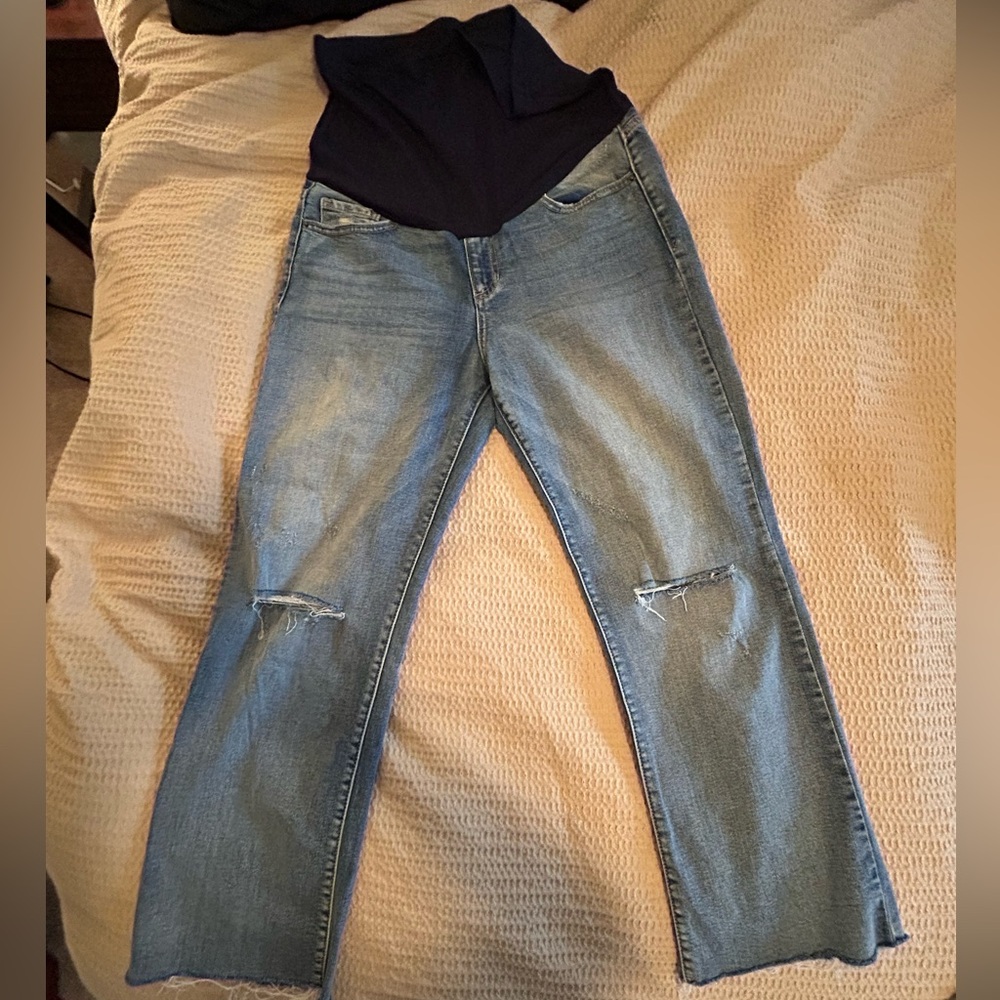 Pink blush Maternity Distressed Straight-Leg Jeans